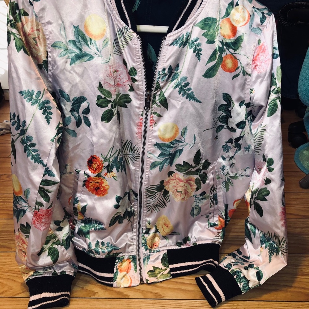 Jacket - Picture 2 of 2